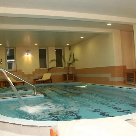 Hotel Prezident 4*