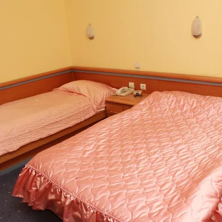 מלון Prezident 4*