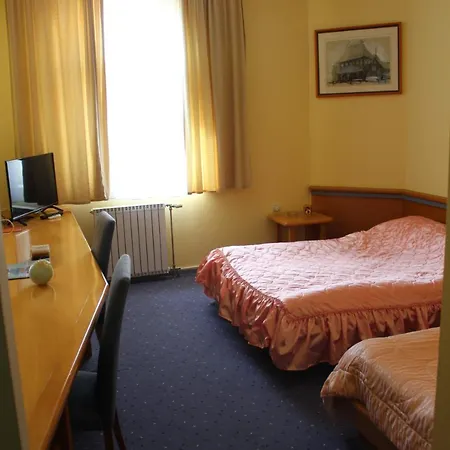 ホテル Prezident Palić