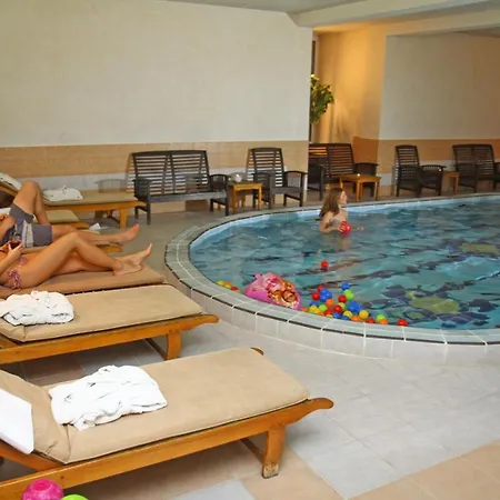 Prezident מלון 4*